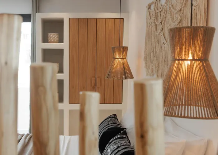 Due Venti Downtown Naxos Junior *